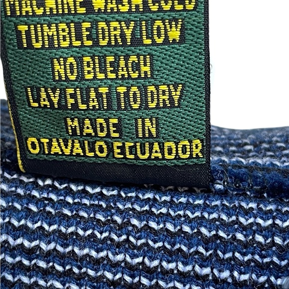 Tejidos Ruminahui VTG size Medium Alpaca Wool Full zip sweater/Native American - Picture 8 of 11